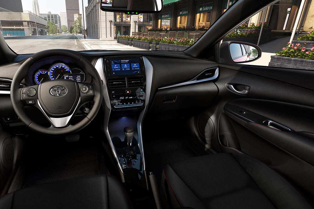 Toyota-Yaris-Novamotors