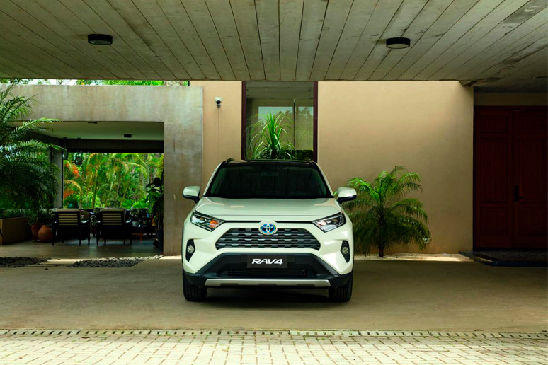 Toyota-Rav4-Hybrid-Novamotors-2021