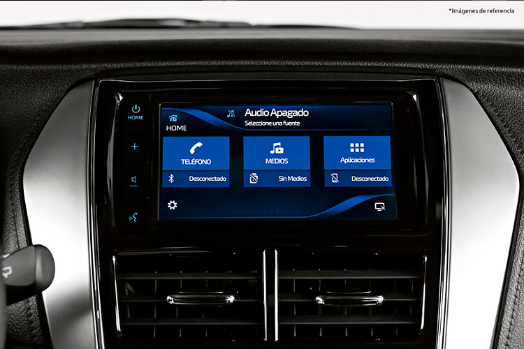 Toyota-Yaris-Sedán-2022-Novamotors-