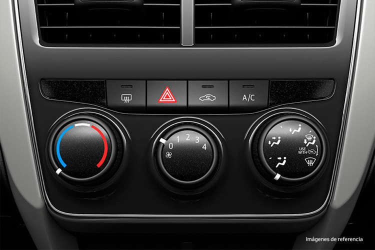 Toyota-Yaris-Sedán-2022-Novamotors-