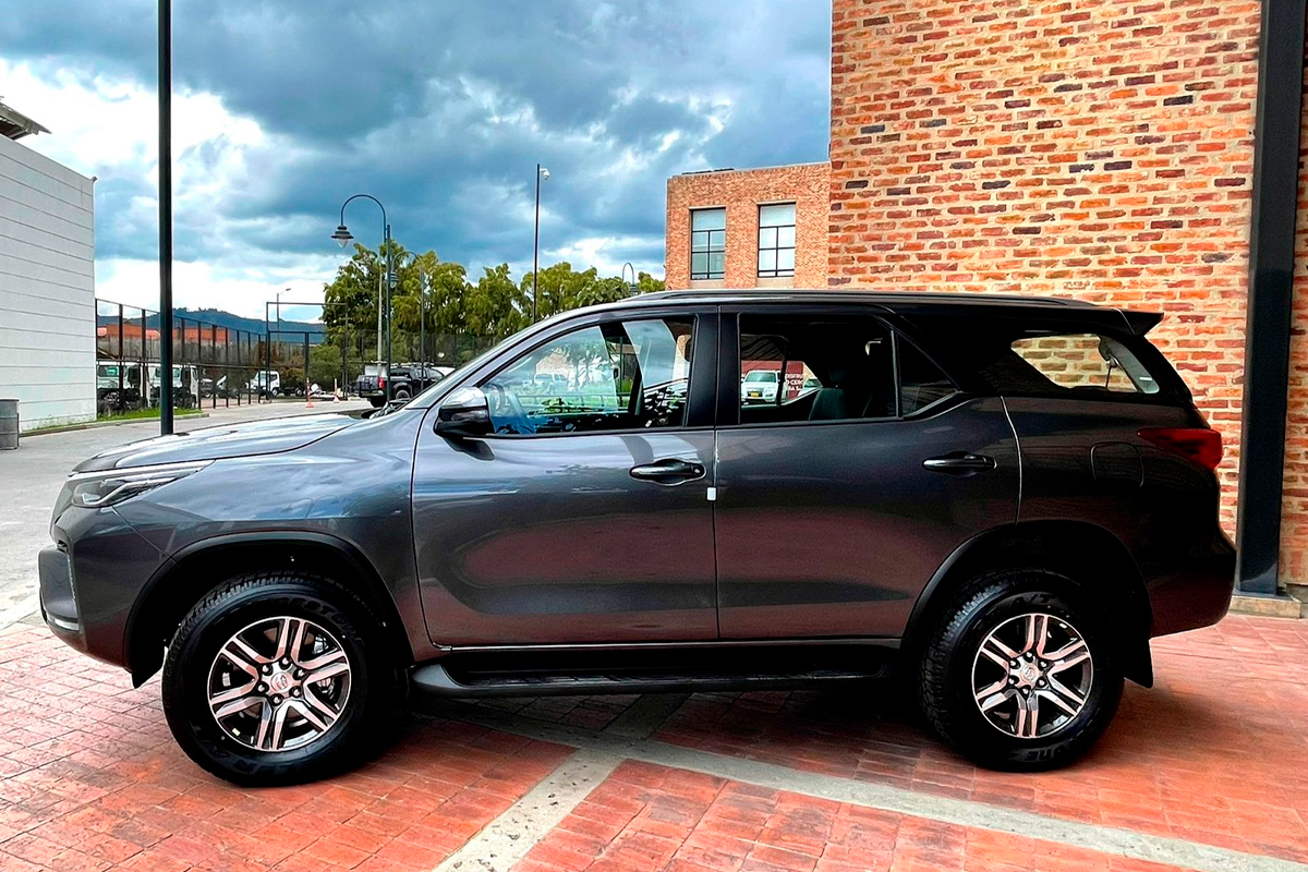 Toyota-Fortuner-Novamotors-2022