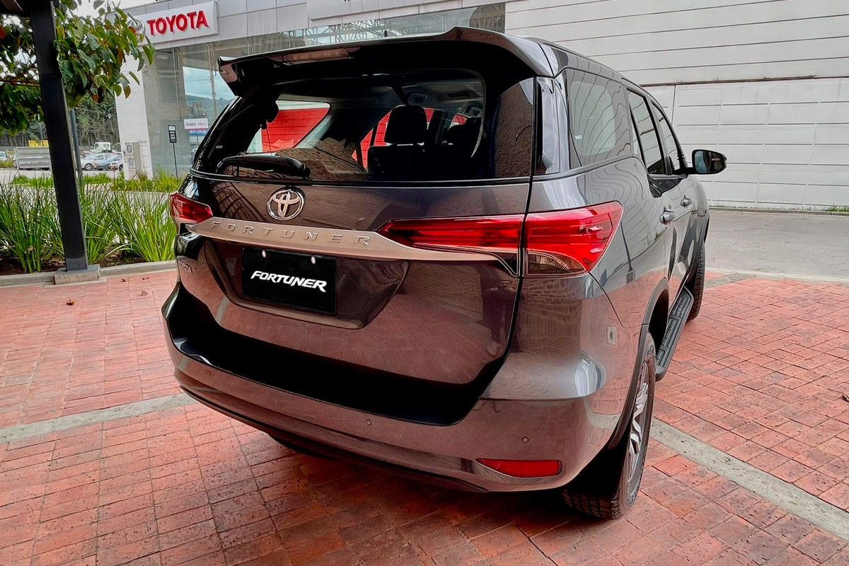 Toyota-Fortuner-Novamotors-2022