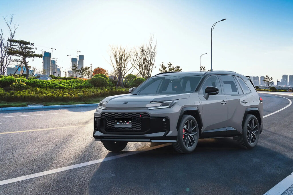 Toyota RAV4 PHEV GR-S de tres cuartos traseros